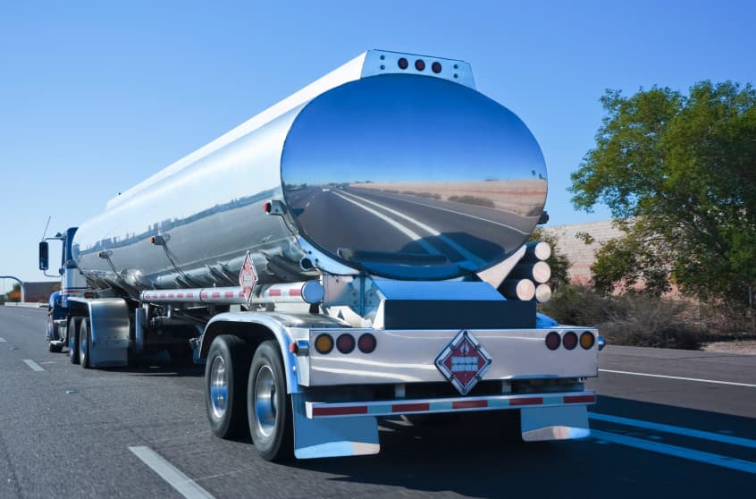 tanker trailer transports Neste’s HVO fuel to fueling stations